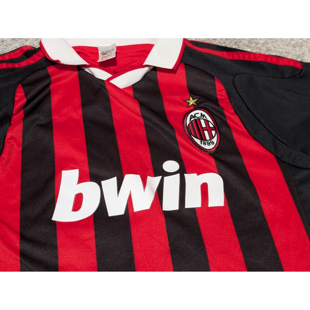 AC Milan Jersey Kids XL Red Black Ronaldinho 80 Soccer Shirt Bwin Striped Sport - Picture 2 of 7